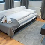Modern, Komplett Saniert, In Zentraler Citylage Beim Kennedyplatz, Voll Ausgestatte Kueche, Offener Wohn- Und Essbereich, Helle Raeume * Essen