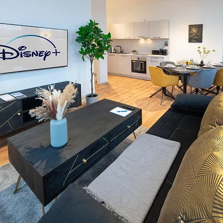 Modern, Komplett Saniert, In Zentraler Citylage Beim Kennedyplatz, Voll Ausgestatte Kueche, Offener Wohn- Und Essbereich, Helle Raeume Essen