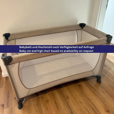 Modern, Komplett Saniert, In Zentraler Citylage Beim Kennedyplatz, Voll Ausgestatte Kueche, Offener Wohn- Und Essbereich, Helle Raeume Apartman *