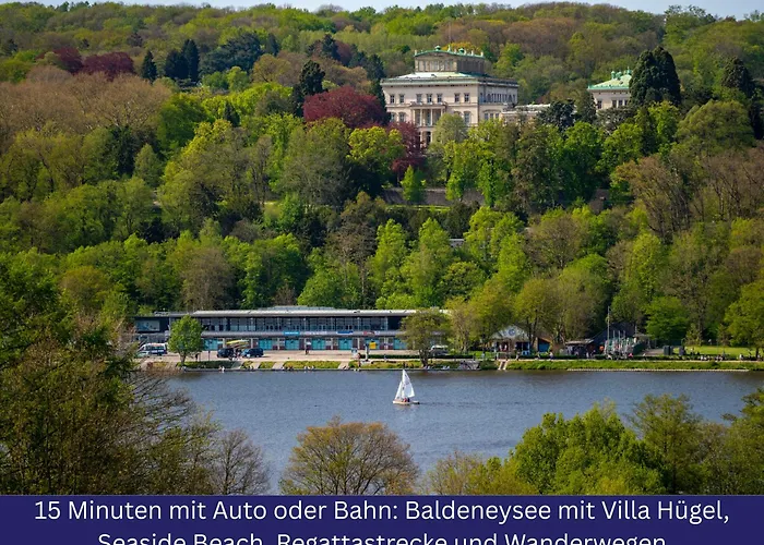 Lejlighed Modern, Komplett Saniert, In Zentraler Citylage Beim Kennedyplatz, Voll Ausgestatte Kueche, Offener Wohn- Und Essbereich, Helle Raeume *